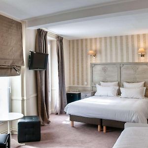 Suite con Cama Queen